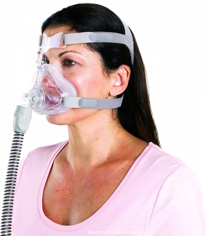 2—ResMed-Quattro-Air-Mask_her
